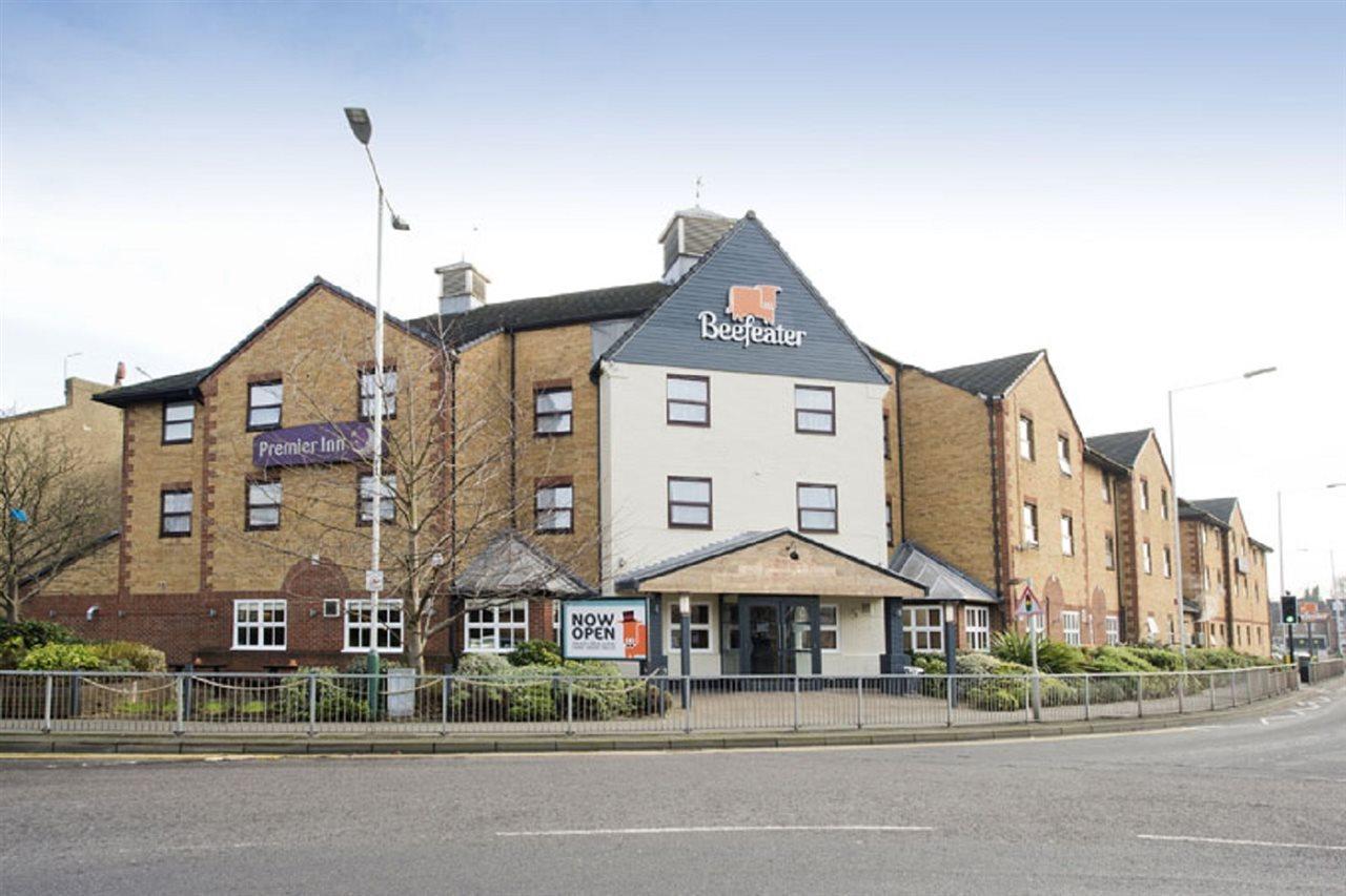 Premier Inn London Romford Eksteriør billede