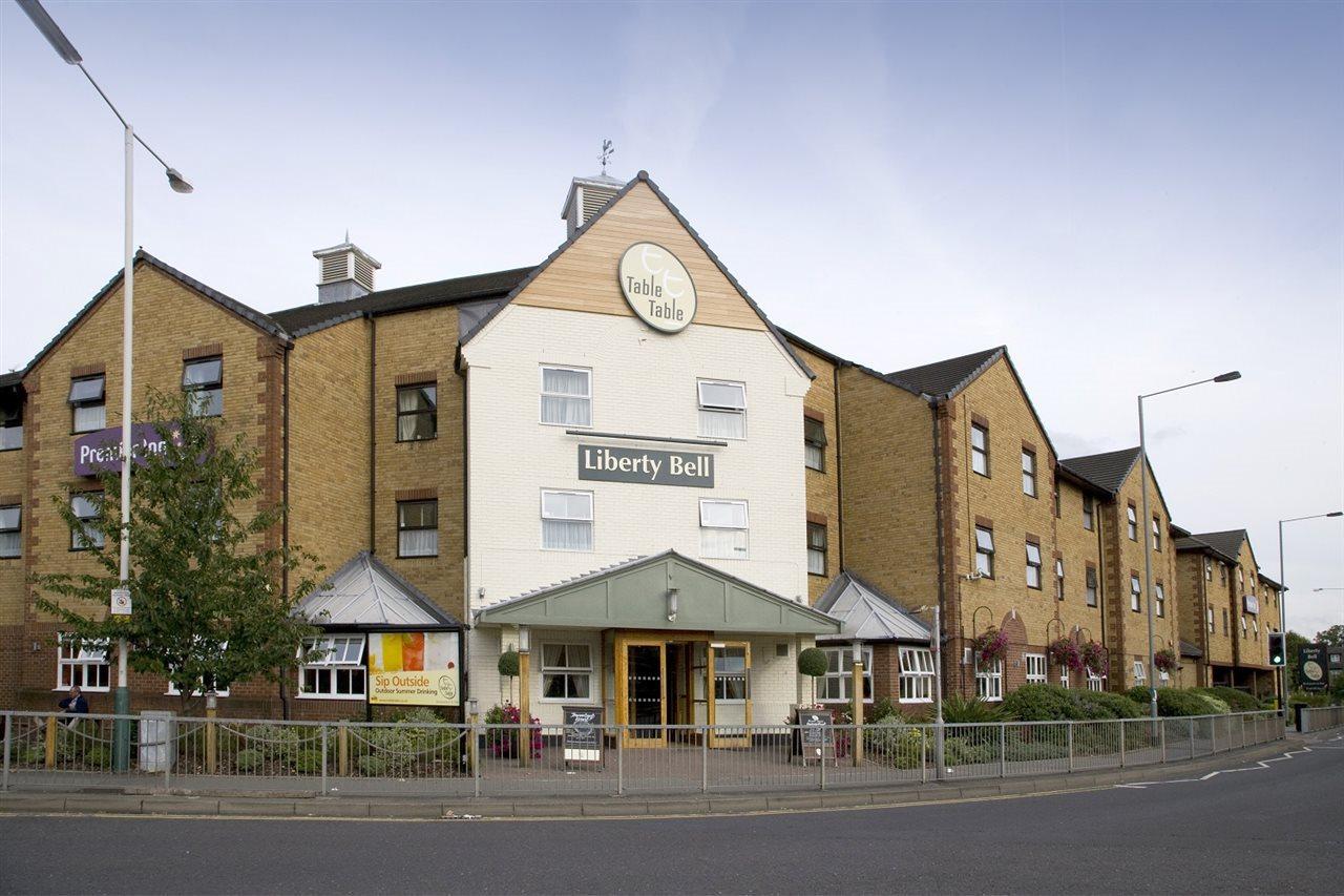 Premier Inn London Romford Eksteriør billede