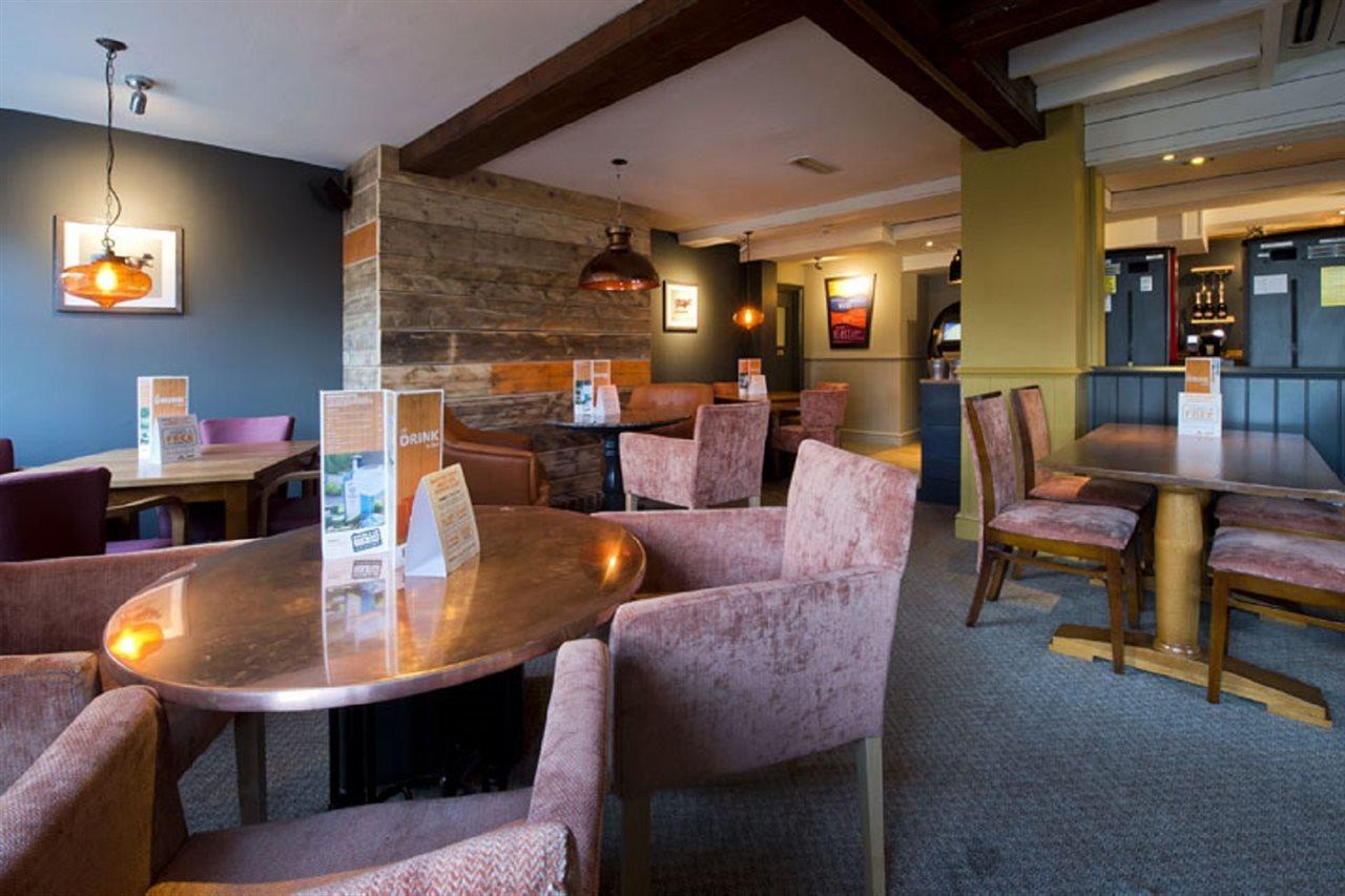 Premier Inn London Romford Eksteriør billede