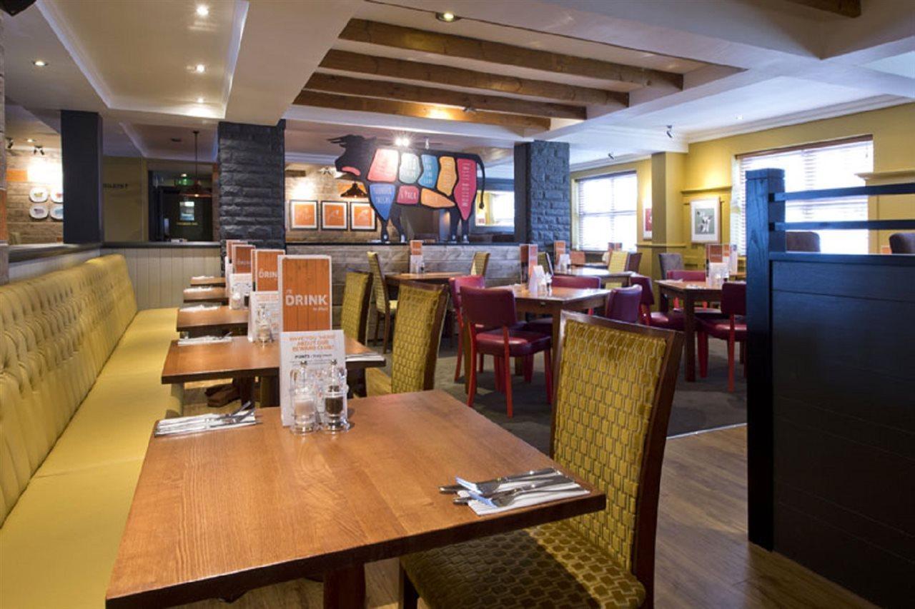 Premier Inn London Romford Eksteriør billede