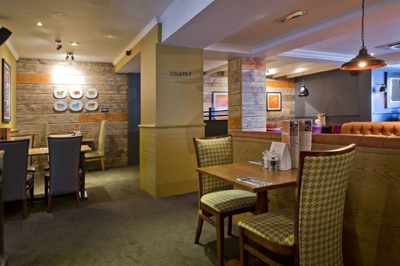 Premier Inn London Romford Eksteriør billede