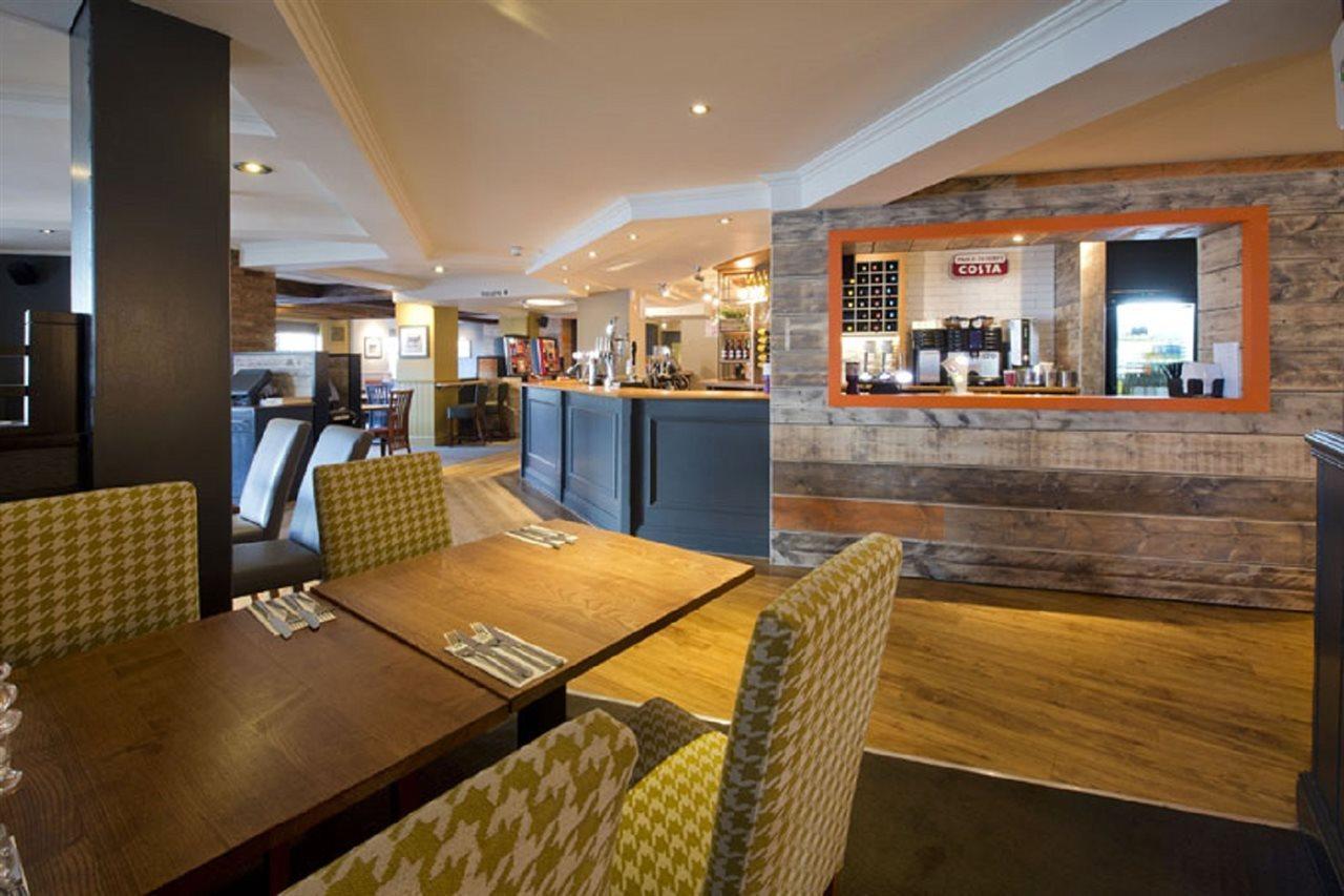 Premier Inn London Romford Eksteriør billede