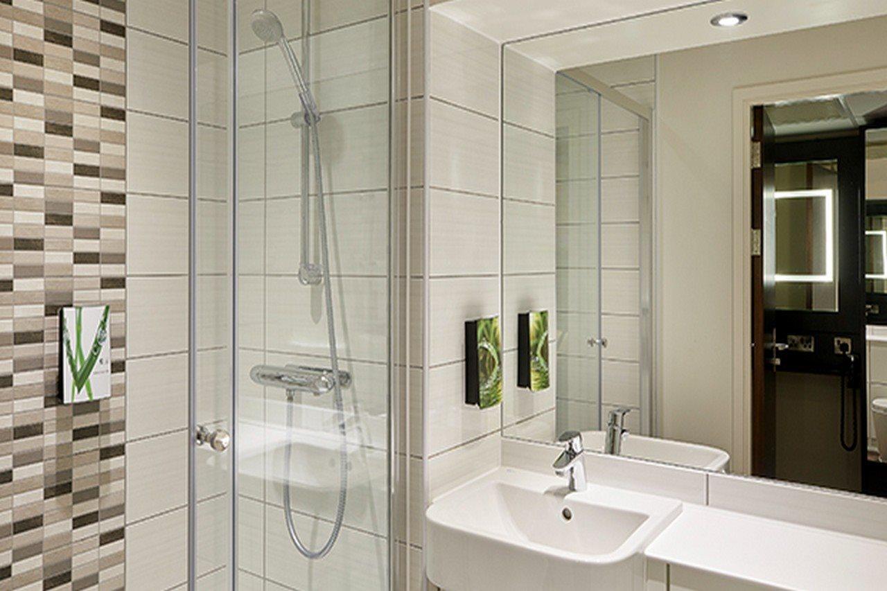 Premier Inn London Romford Eksteriør billede